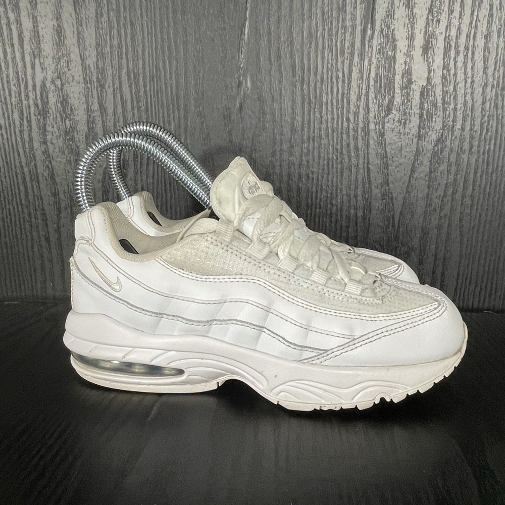 Nike Air Max 95 size 1.5Y